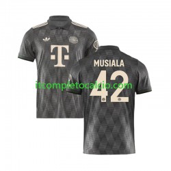 Maglia FC Bayern München MUSIALA 42 Octoberfest Quarto Divisa 2024-2025 Manica Corta ,Uomo